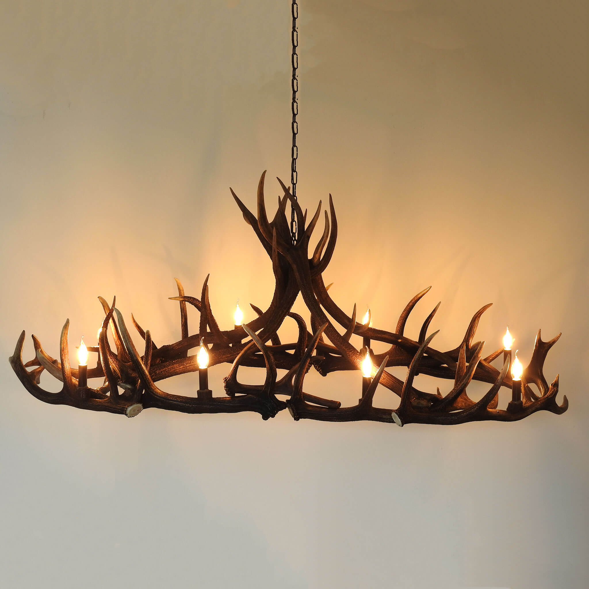 Antler chandelier for 8 lights.