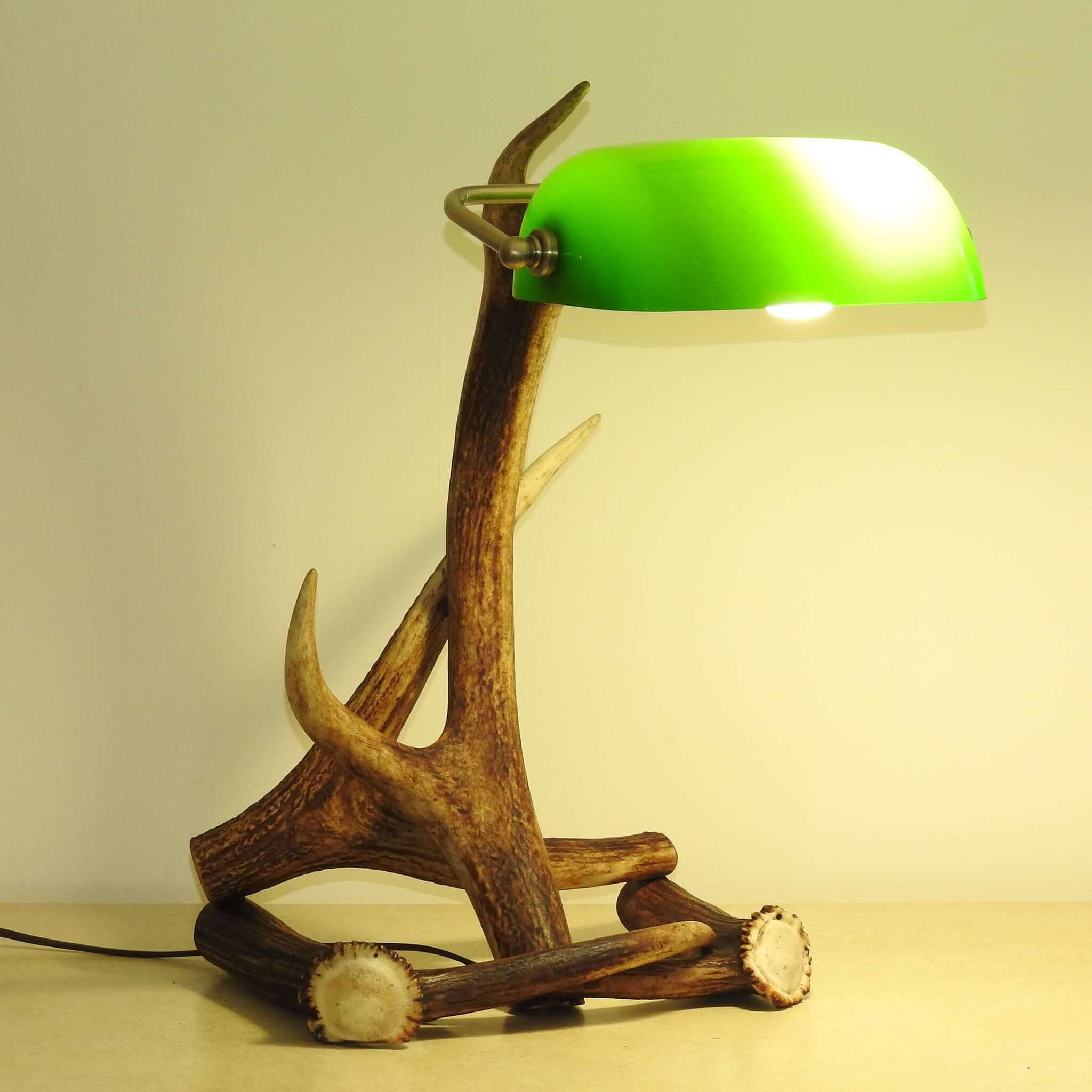 Antler small lamp.