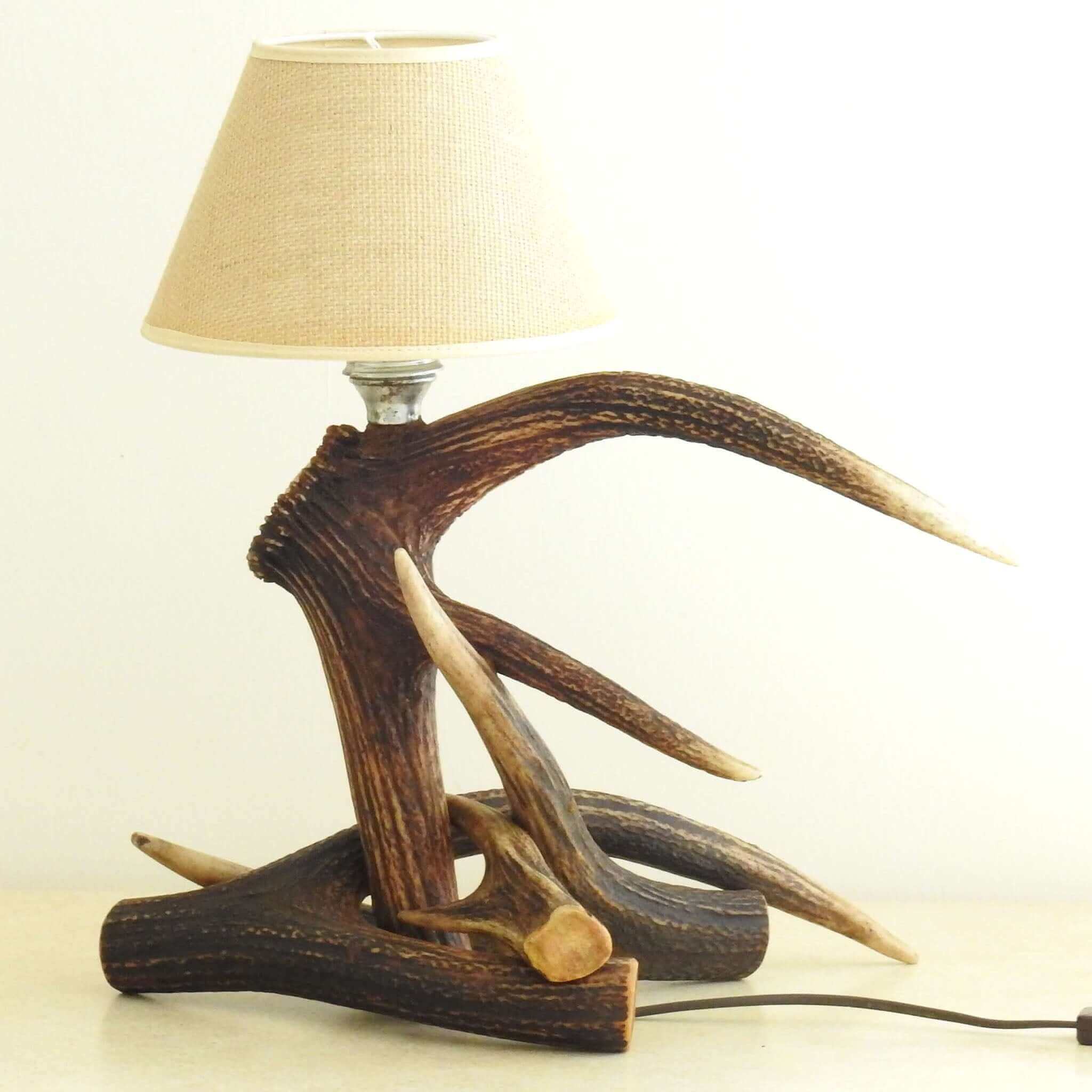 Antler small lamp.