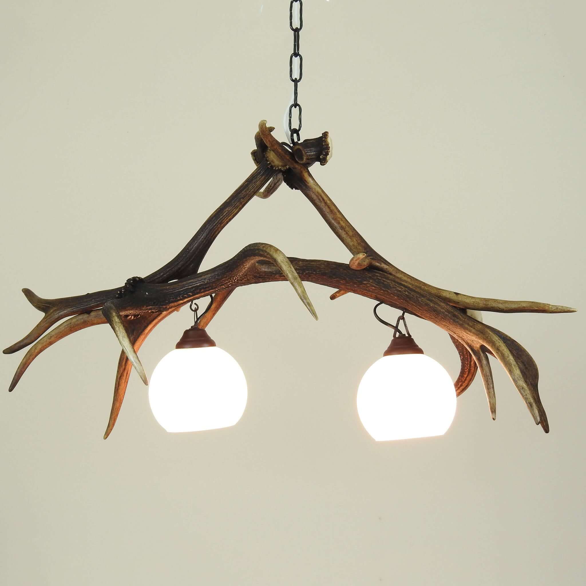 Antler chandelier for table