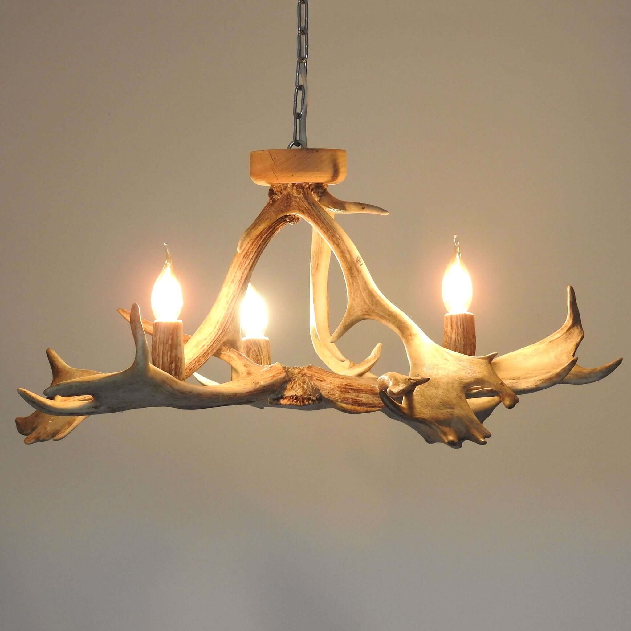 White antler chandelier for 3 lights.