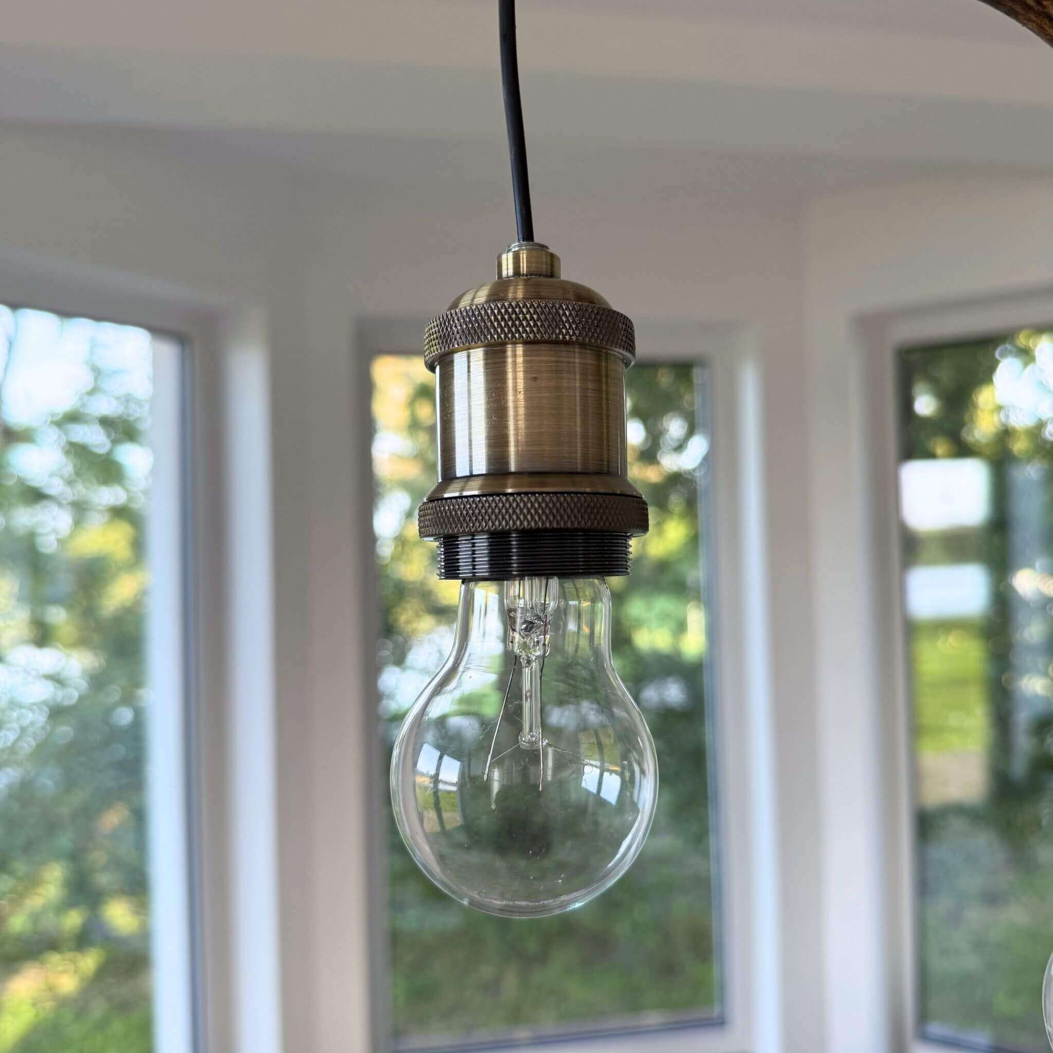 Bulb in copper bulb holder.